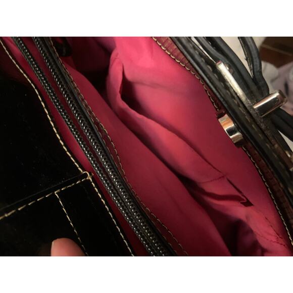 Mac & Jac women’s black purse with straps - Picture 8 of 9